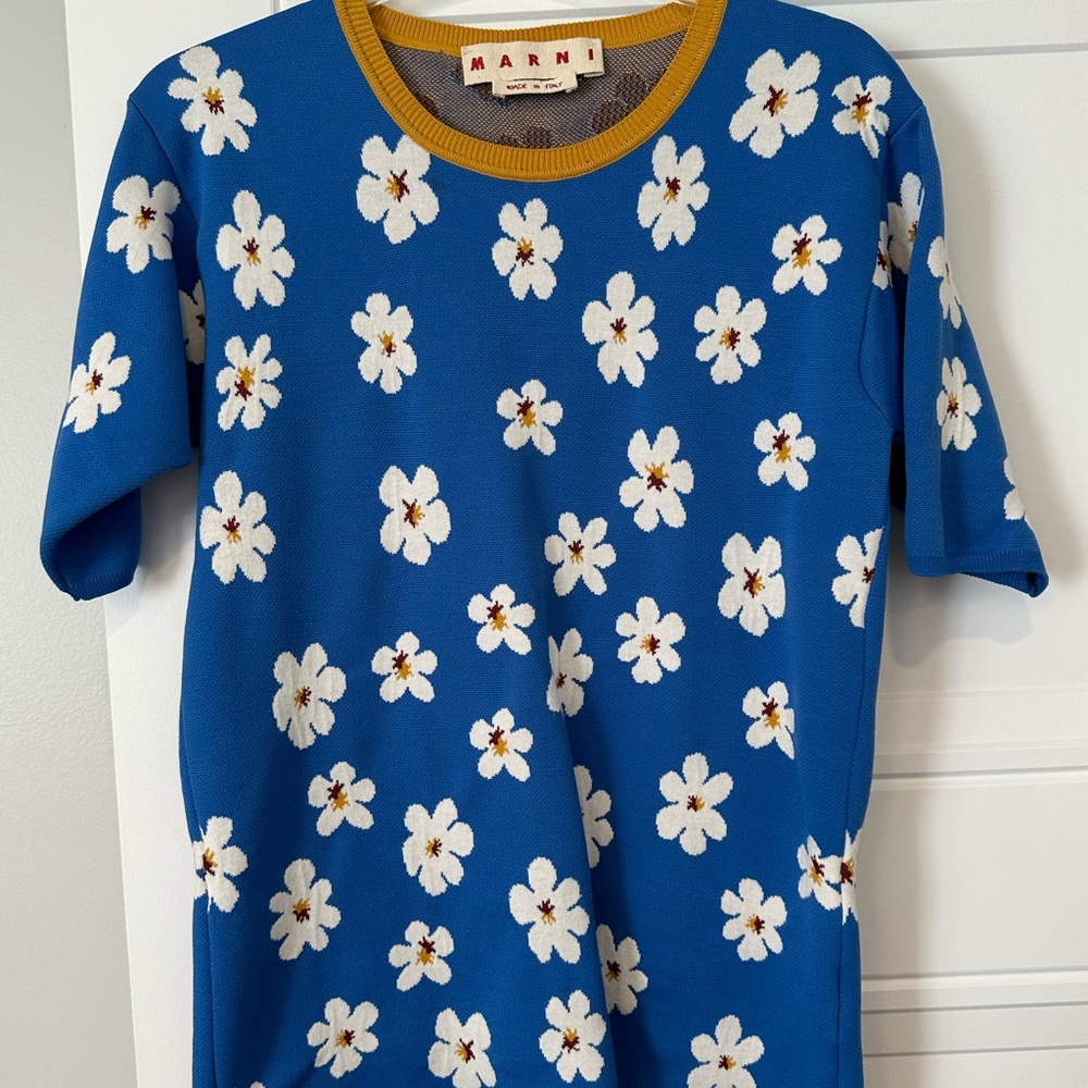 Marni Blue and White Floral Short Sleeve Top